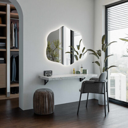 Oglinda decorativa neregulata cu iluminare LED din spate - Bergen